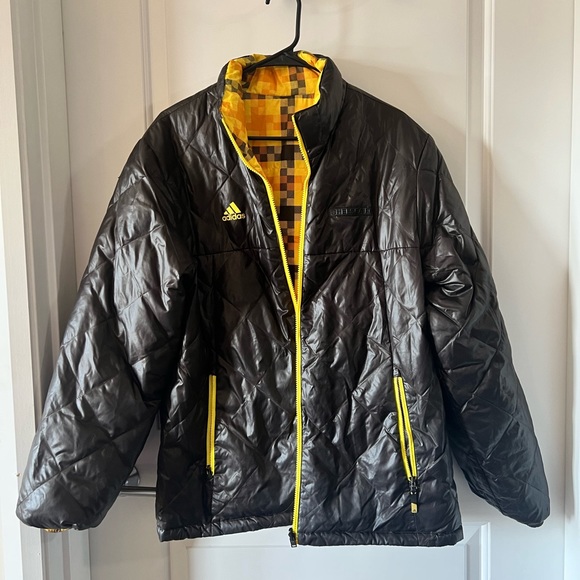 Adidas Chelsea FC coat - Picture 2 of 5